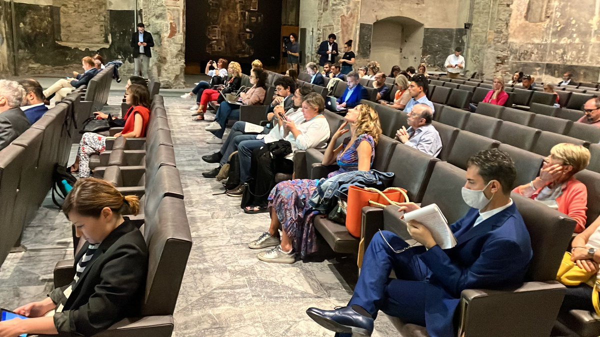 Si parla di comunicazione pubblica digitale, scenari e buone pratiche con Francesca Fenaroli di <a href="/ItaliaDomaniGov/">Italia Domani</a>, Chiara Mantovan di <a href="/RegLombardia/">Regione Lombardia</a>, <a href="/mirabelli_s/">Stefano Mirabelli</a> di <a href="/regioni_it/">Conferenza delle Regioni</a>, <a href="/SergioTalamo/">sergio talamo</a> di <a href="/FormezPA/">Formez</a>, Roberto Atzeni di <a href="/AffideaItalia/">Affidea Italia</a> 
#pasocial