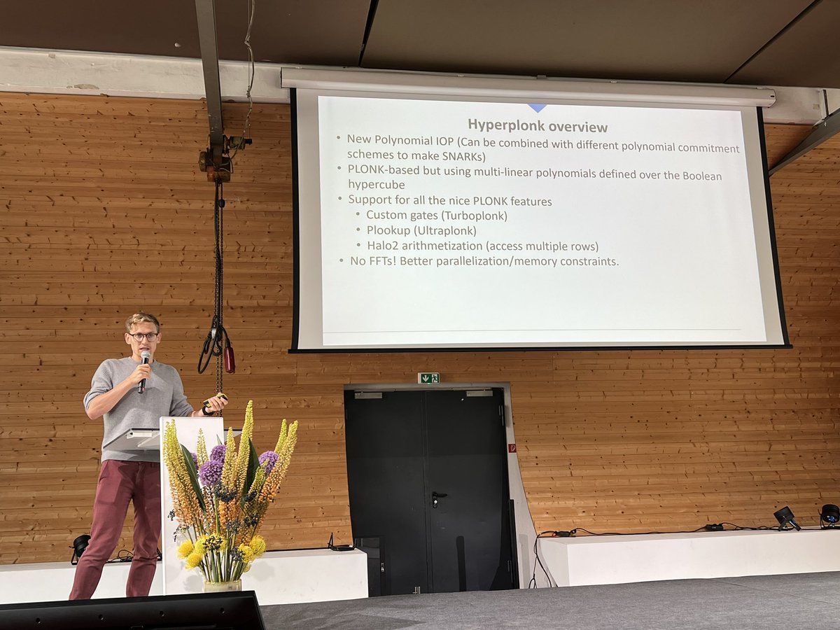 minsiw's tweet image. Awesome catching @benediktbuenz ‘s talk at ZK Summit yesterday #espressosystems
