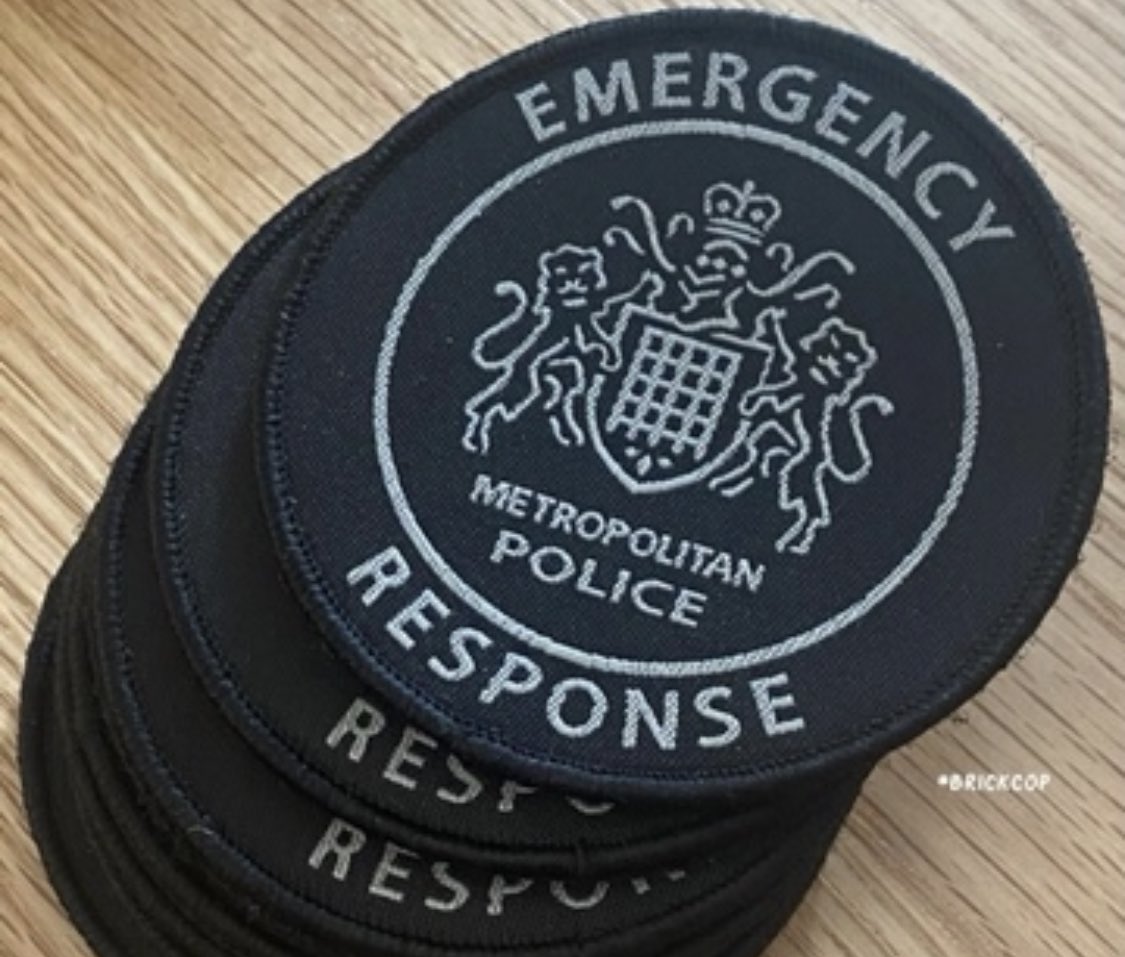 Brick_Cop tweet picture