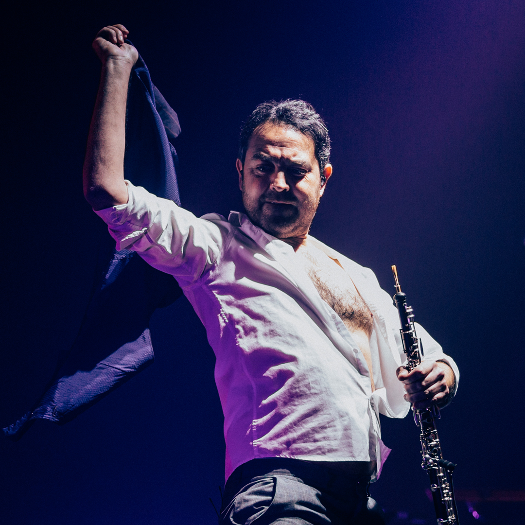 We are deeply saddened to hear of the sudden passing of Paul Sartin. A brilliant musician and all-round wonderful human being, working with Paul was always a joy. Our condolences to his family, bandmates and friends. He will be greatly missed.