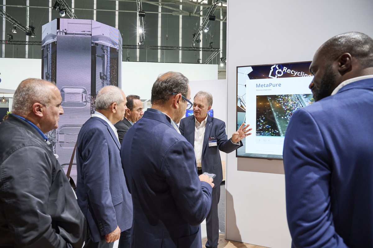 KronesAG's tweet photo. Thanks to our #MetaPure process, #Krones has the ability to handle the complete cycle of a beverage bottle. From sorting, to washing, to the preform for the new bottle, we are prepared & ready.
Find out more at #drinktec2022 in Hall B6!
And in this video: https://t.co/sKpQ2ScjsV https://t.co/A7WSK9ptDO