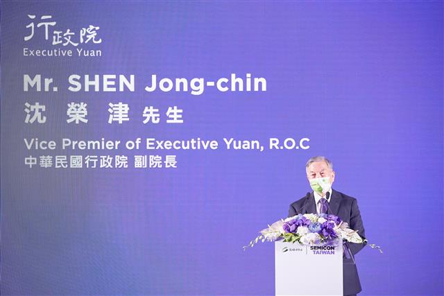 DIGITIMESAsia's tweet photo. Taiwan reactivates overseas tech talent recruitment campaign #Asia #Chips #components #Globalfoundries #ICdesign #distribution #ICmanufacturing #Infineon #Malaysia #NationalDevelopmentCouncil #semiconductorindustry... #DIGITIMES https://t.co/aERELcJ5Vk https://t.co/yQ0DLdUiRd