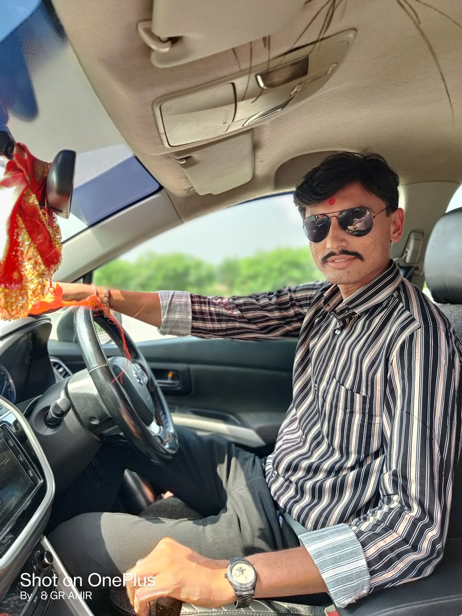 KavyeshKareliya's tweet photo. Back to home
#kavyesh https://t.co/Nd9edytj2G