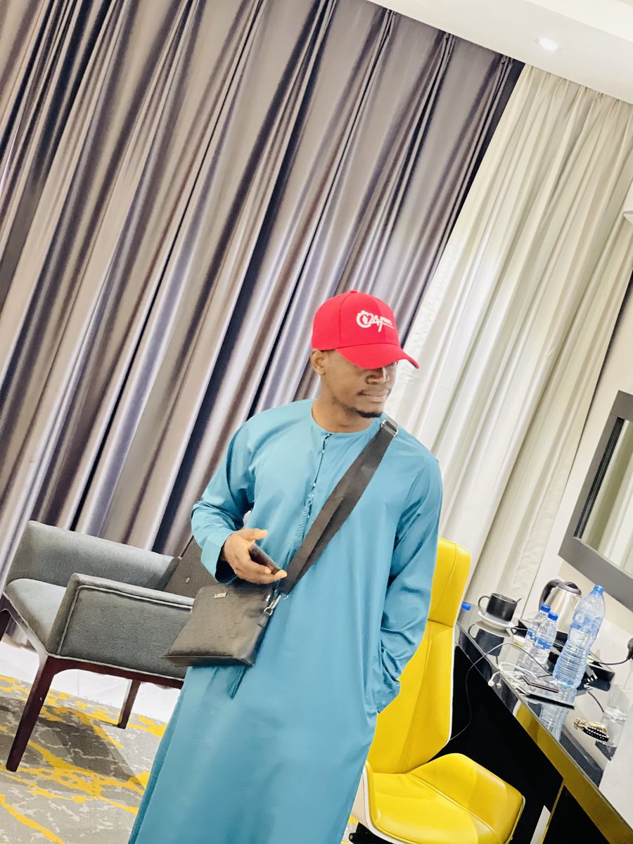 YungkayGraphics's tweet photo. Blessed day!🕌🕋 https://t.co/yJ5W6nwJbe