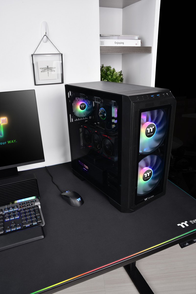 ThermaltakeInc's tweet photo. Our View 300 MX features exceptional cooling support, besides the two pre-installed 200mm ARGB PWM fans at the front.

Learn more
Black: https://t.co/F2mHcz0Y63 
White: https://t.co/3Ep3VxgIjx 

#Thermaltake #View300MX #MidTowerChassis https://t.co/n6Gh2RopQx