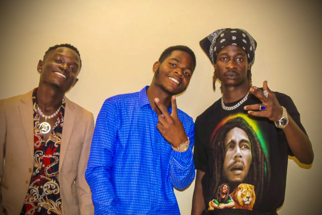 Tweng_zw's tweet photo. Proudly_zw🇿🇼🔥@Dexterstiffler_ @tockyvibesoj @Tweng_zw https://t.co/ii8nHvCV5u