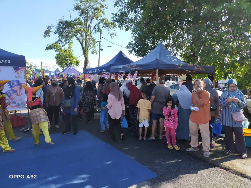 Fama_Kedah's tweet photo. Pasar Tani Taman Wira, Mergong sempena Hari Malaysia 
#famadihatirakyat
#mafiprihatin
#HariMalaysia https://t.co/fCxy82lIAX