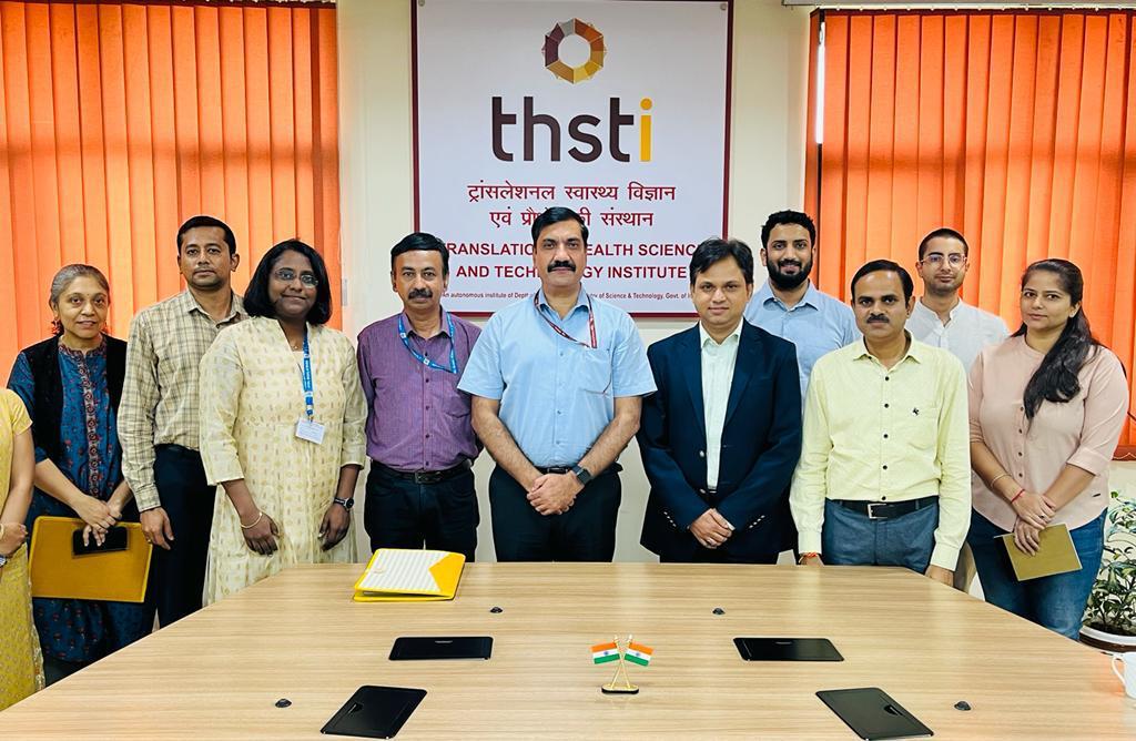 moayush's tweet photo. An MoU has been signed between @ccrhindia &amp; @THSTIFaridabad to boost evidence-based research in the field of #Homoeopathy. 

@PMOIndia @narendramodi @sarbanandsonwal @DrMunjparaBJP @vaidyakotecha @DBTIndia @rajesh_gokhale @PIB_India @mygovindia 

#Ayush https://t.co/O6QkCFMlsO