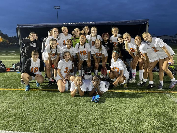 LakesLancers's tweet photo. Lakes Women's Soccer beat Silas on the road tonight 3-0. Lady Lancers are now 1-1 in PCL and will play non-league at Capital Saturday night at 7 PM.
Goal by ...
No. 5 Maya Stephens (2025)
No. 17 Kendall Griffin (2026)
No. 9 Tyler Dittmann (2023) https://t.co/XPPH2tlDam