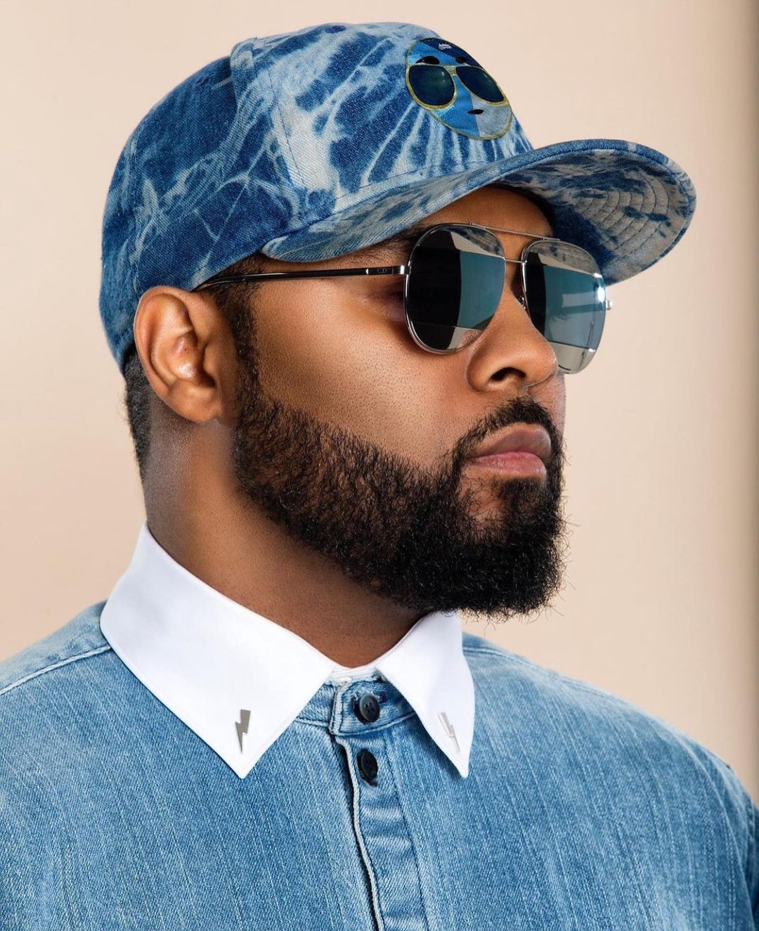 Happy Birthday to Musiq Soulchild,
(September 16, 1977). 