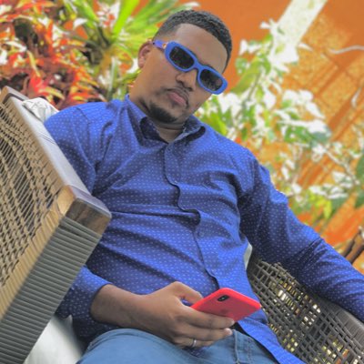 SeryitP's tweet photo. #NewProfilePic https://t.co/2nVY9rnIue