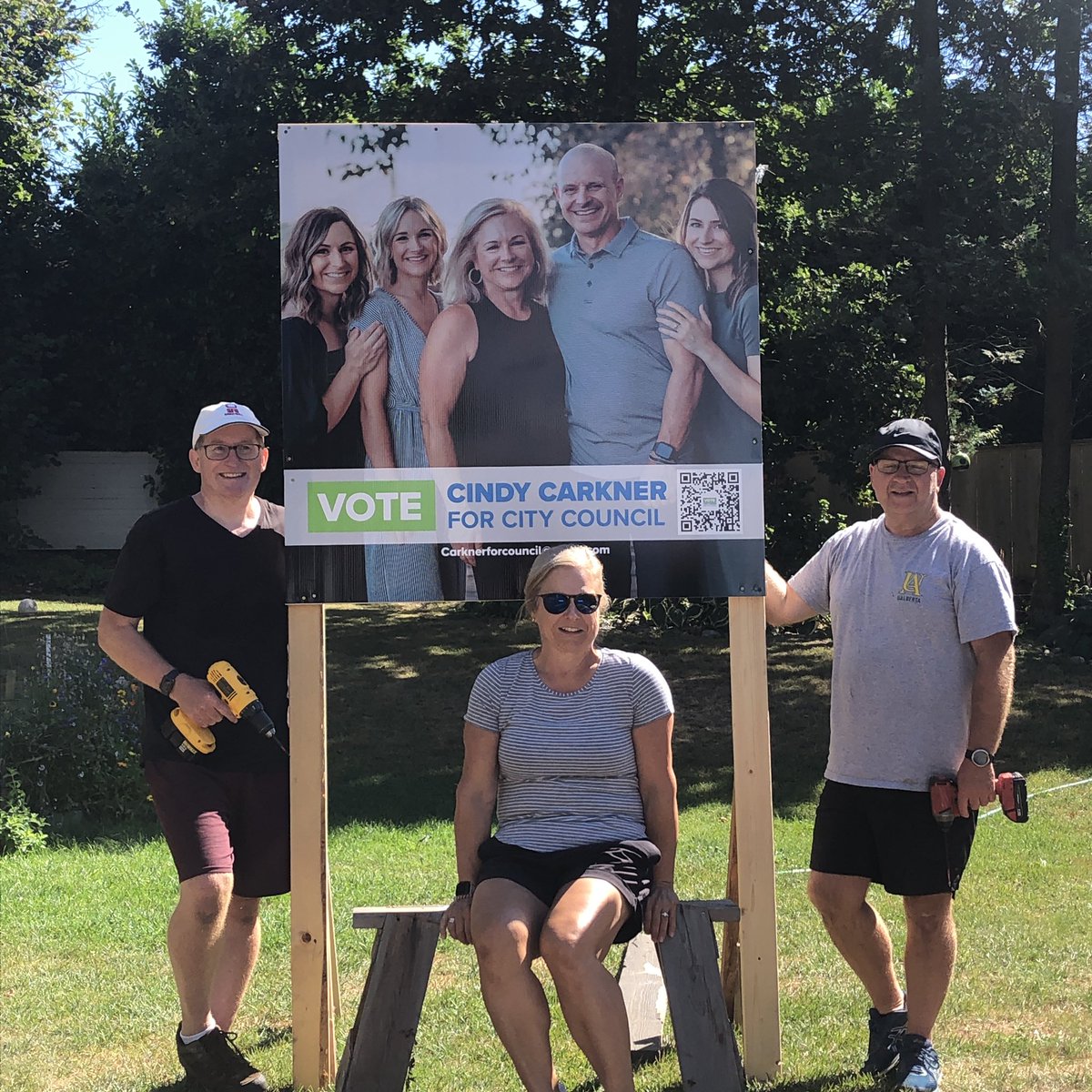 I spent the day supporting <a href="/CarknerCindy/">Cindy Carkner</a> for <a href="/CityofPoCo/">City of Port Coquitlam</a> Council. She leads with integrity, compassion &amp; creativity. Plus, her husband @dcfor3 is an incredible basketball coach. #CarknerForCouncil #LoveMyPoco 

Learn about Cindy:
carknerforcouncil.ca