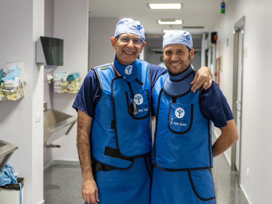 RubenAlvarezDoc's tweet photo. Ya es viernes!! Primera semana del nuevo curso 22-23 superada!! Empezamos con las pilas cargadas y personalmente con muchas ganas de reencontrarme con tod@s vosotr@s!! Un saludo!! #painrelief #dolor #ChronicPain #bizkaia #Euskadi #hospital @ClinicaEdolor https://t.co/gSMIZ6Xczg