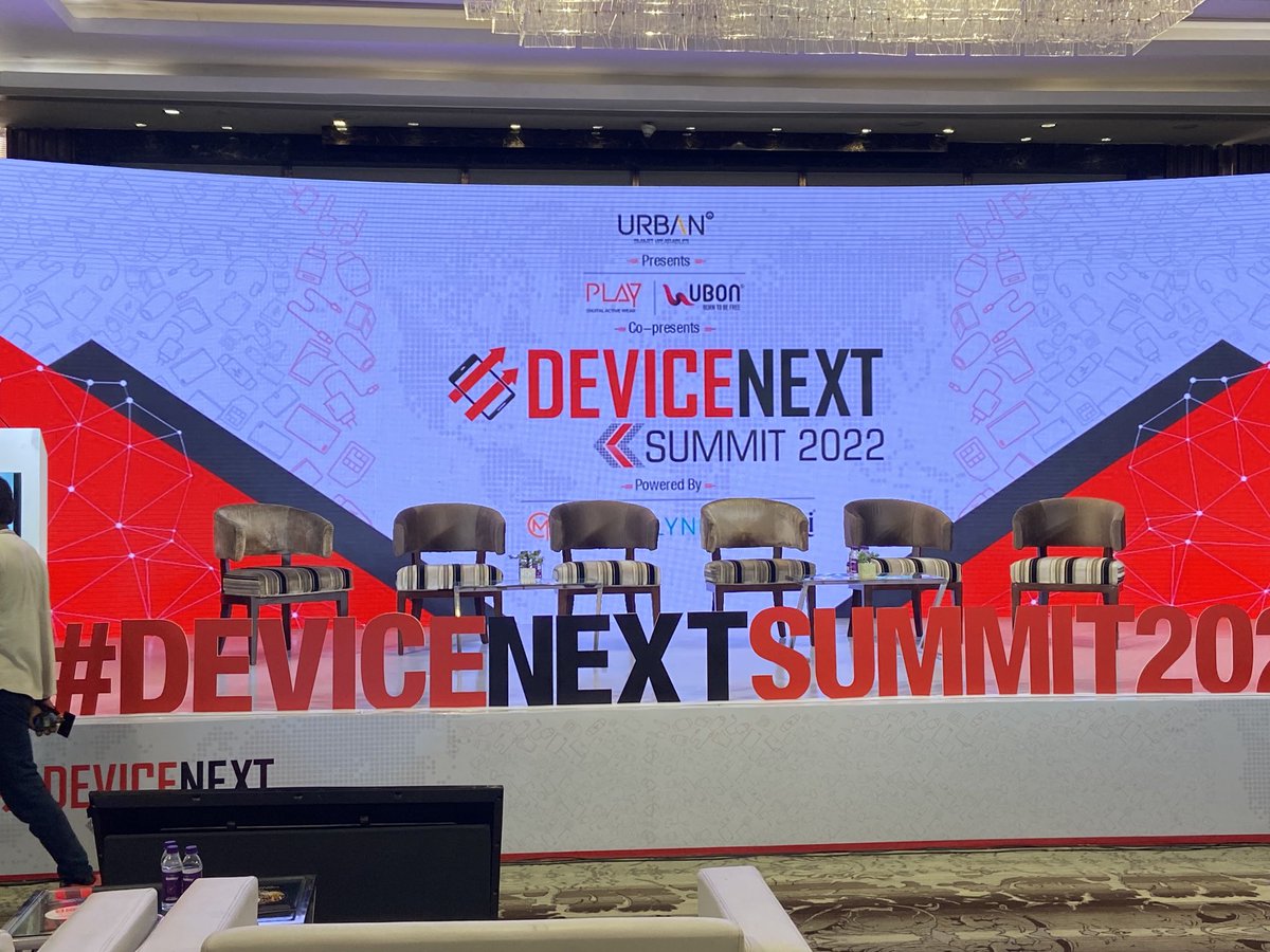 Tarunpathak's tweet photo. @CounterPointTR team of analysts are here at the #Devicenextsummit2022, New Delhi . Great line up of speakers and interactive sessions on smart devices, end user trends and how consumer pulse is changing for these devices. https://t.co/6q9hrgJIzg