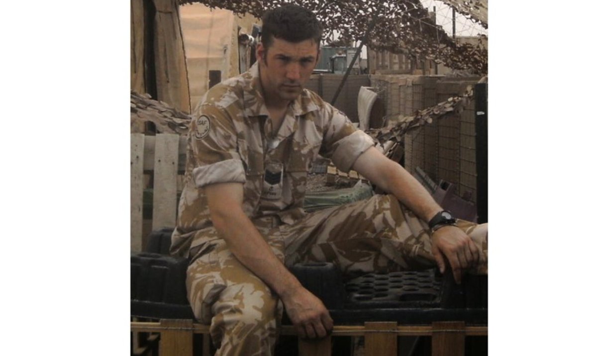 16th September, 2009

Acting Serjeant Stuart McGrath, aged 28 from Princes Risborough, Buckinghamshire, of 2nd Battalion The Rifles, was killed in an explosion whilst on foot patrol in Gereshk, Helmand Province, Afghanistan 

Lest we Forget this brave man who gave his all 🏴󠁧󠁢󠁥󠁮󠁧󠁿 🇬🇧