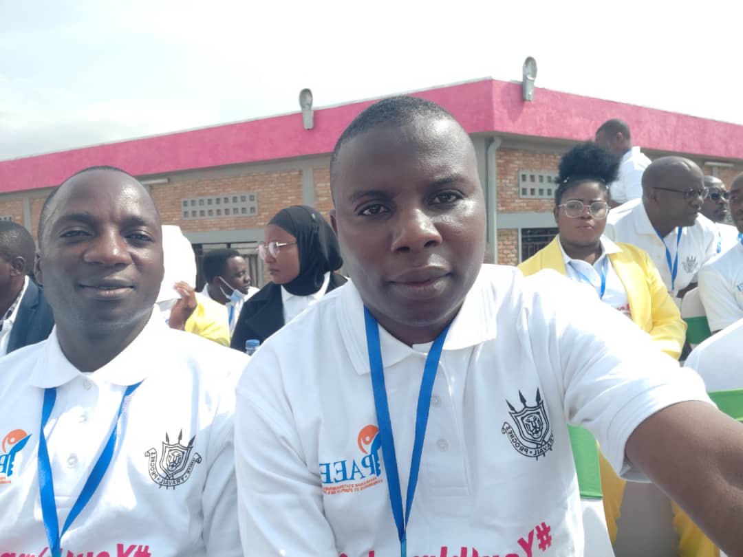 Gervais Ntirampeba (@gervaisntiramp2) on Twitter photo Au nom de l, association ABG Burundi,je suis ravi de participer au forum de haut niveau des jeunes intellectuels édition 2022 #YouthImpulse . Au nom de l, association ABG Burundi,je suis ravi de participer au forum de haut niveau des jeunes intellectuels édition 2022 #YouthImpulse .