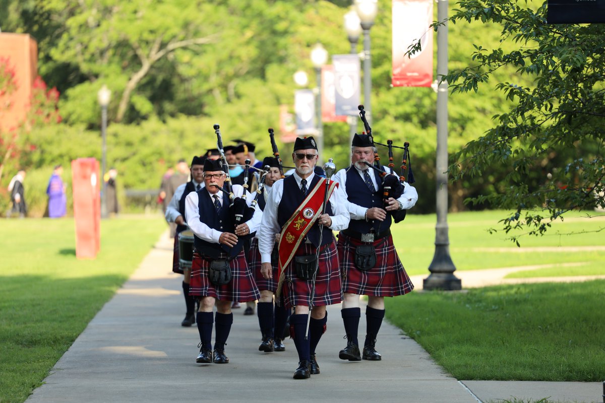 Scottish_Banner's tweet photo. In the SEPT #ScottishBanner:
#ScotsFest to open @LyonCollege 150th anniversary celebration-with the 42nd #ArkansasScottishFestival Oct14-16 on the #Batesville, #Arkansas, campus.
Issue out now!
https://t.co/TMR7GEhGni
#TheBanner #ScottishFestival #GatherTheClan #GetYourKiltOn https://t.co/IxxHutX55v