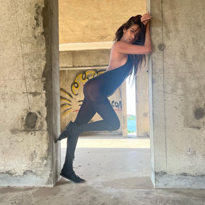 This is how my morning looks like 💋 https://t.co/Zw9J4yKSB2