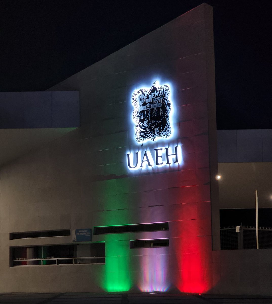 UAEH_OFICIAL's tweet photo. ¡Orgullosamente mexicanos! ¡Orgullosamente Garzas! https://t.co/UCfgbA9uS3