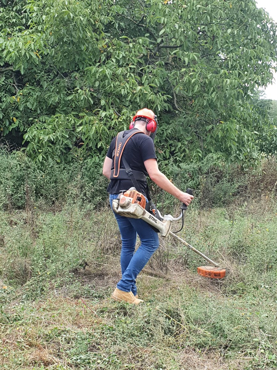 Dernière journée de #formation sur le thème de l'utilisation et l'entretien du matériel thermique sur <a href="/SaintAmbroix30/">Mairie de Saint-Ambroix</a> .
35h pour maîtriser les #epi et les règles d'utilisations .
@bleugardlozere  <a href="/F3Occitanie/">France 3 Occitanie</a>  
<a href="/MidiLibreAles/">Midi Libre Alès</a>