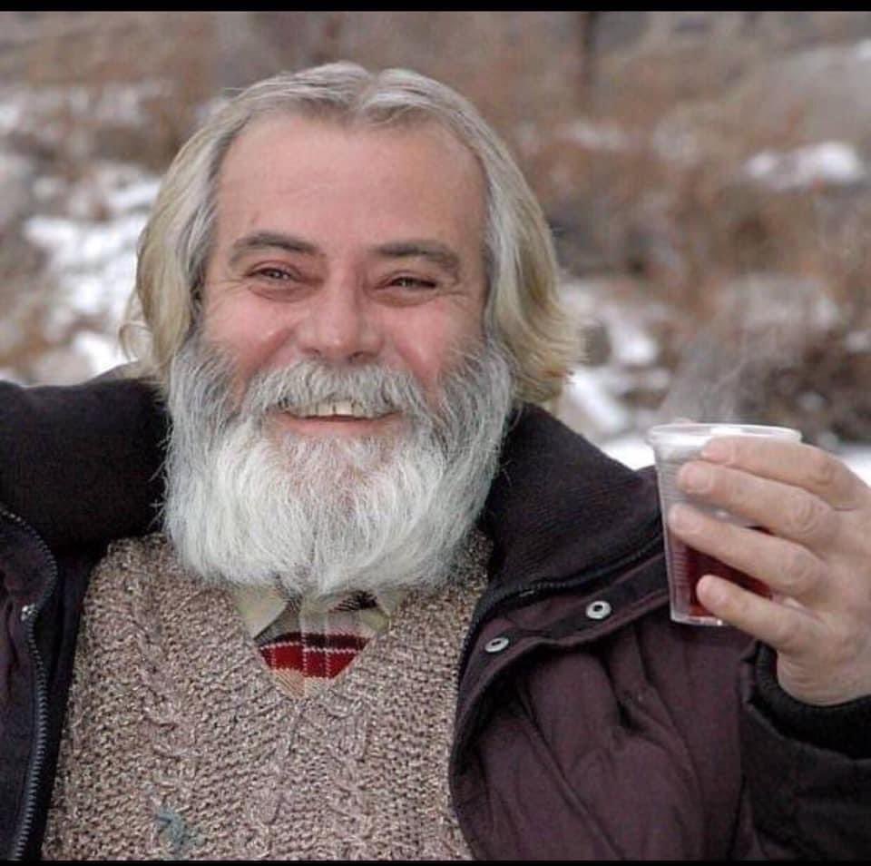 "Siz beni devrimci diye fişlediniz,kabulümdür,tarihte sizi hain olarak fişleyecek."
#TarıkAkan özlem ve saygı ve sevgiyle.