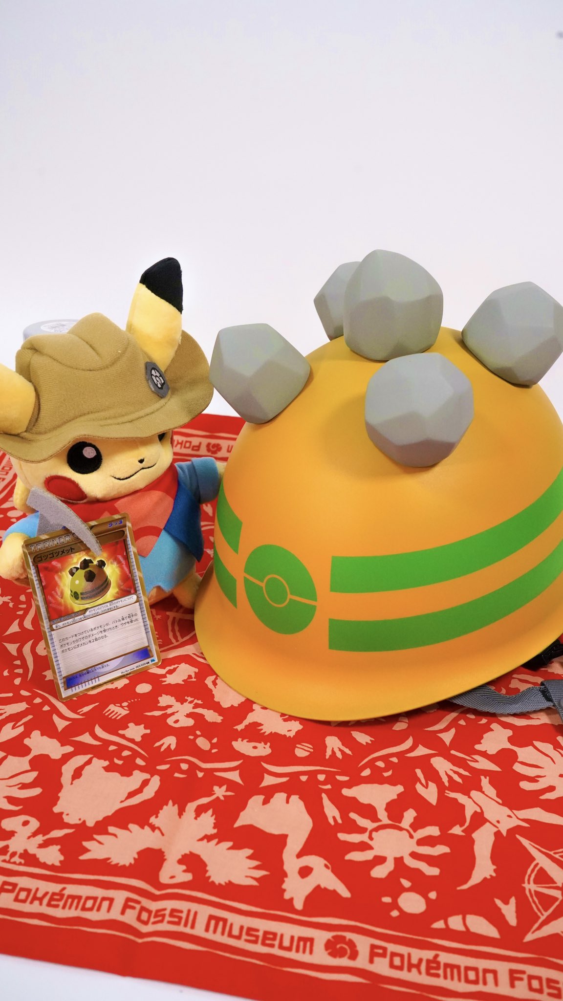 ねんどよしりん Youtuber Pokemon Clay Art Clay Yoshirin 粘土でポケモンのどうぐ ゴツゴツメット 作りました T Co Nkymq4r87f Twitter