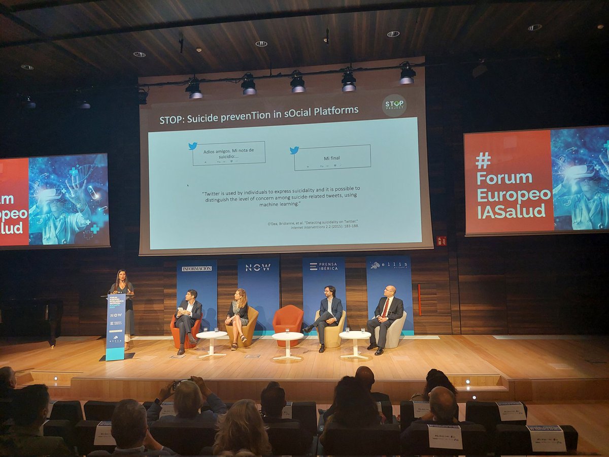 Turno de <a href="/ana__freire/">Ana Freire</a>. Nos enseña como la #ia aplicada en #rrss pueden enviar suicidos. #ForumEuropeoIASalud