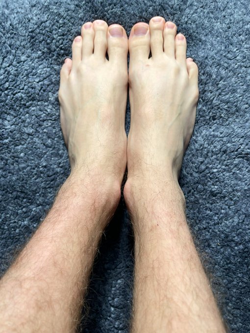 Feet fetish? Check my bio 😈👀 https://t.co/RpL2OumP56<a href="/tag/onlyfans"class="tags"><span>#onlyfans</span></a>