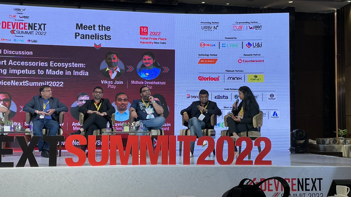 GadgetFreak4U's tweet photo. Salabh Srivastav, CEO of Zet Town on how local manufacturing is creating opportunities in India, especially with Indian players competing with China after geopolitical issues. #DeviceNextSummit2022 https://t.co/cpnpxFiGB0