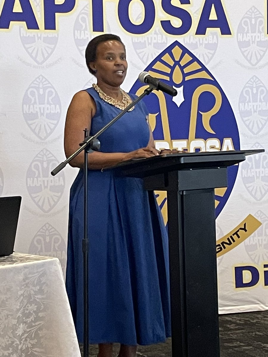 ThironaM's tweet photo. @naptosakzn @NAPTOSA_TEACH @DBE_KZN #leadership #schoolmanagers #naptosaleads https://t.co/YqK8kkZE6H
