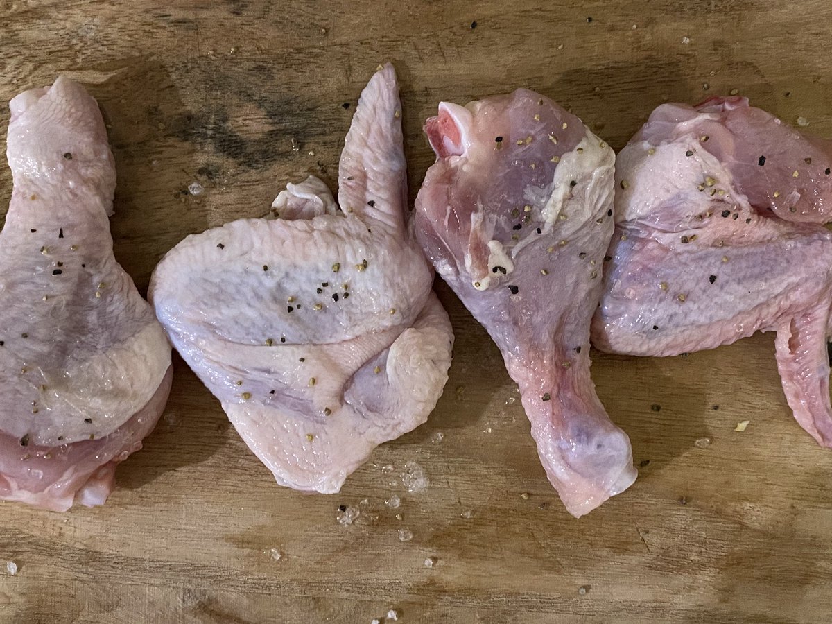 Maidensxy's tweet photo. raw chicken for lunch since i cannot decide what to cook https://t.co/V7Mo3zqzue