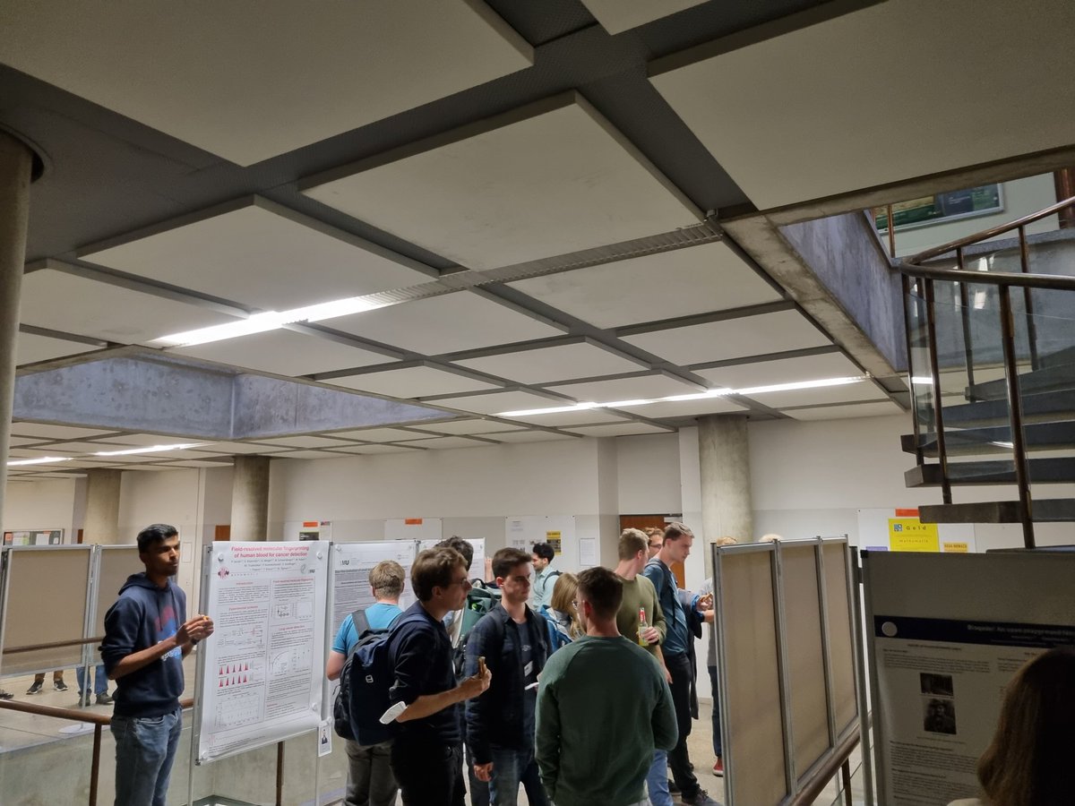 KrippendorfSven's tweet photo. Last night we finished the day with the second poster session at the #ASCschool. https://t.co/BLoF78UWrN
