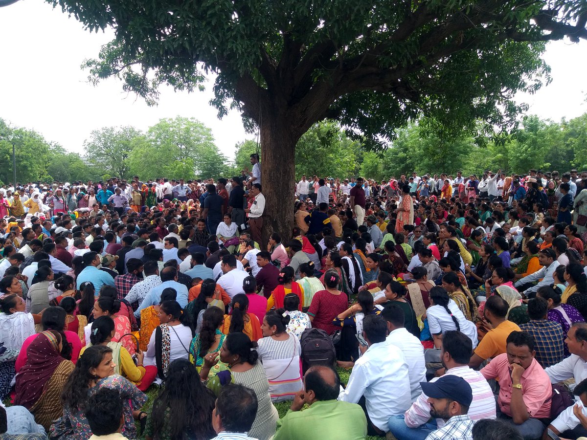 Day 2 ગાંધીનગર
ઠરાવ વિના સમાધાન નહિ
#TechnicalCadreMphwFhw #2800_Gp_mphw_fhw <a href="/timesofindia/">The Times Of India</a> <a href="/PMOIndia/">PMO India</a> <a href="/CMOGuj/">CMO Gujarat</a> <a href="/Bhupendrapbjp/">Bhupendra Patel</a> <a href="/jitu_vaghani/">Jitu Vaghani</a> <a href="/KanuDesai180/">Kanu Desai</a> @Rushikeshmla <a href="/brijeshmeja1/">Brijesh Merja</a> <a href="/Nimishaben_BJP/">Nimishaben Suthar</a> <a href="/tv9gujarati/">Tv9 Gujarati</a> <a href="/VtvGujarati/">VTV Gujarati News and Beyond</a> <a href="/ABPGujarati/">ABP Gujarati</a> <a href="/sandeshnews/">Sandesh</a> pic.x.com/DJMZoXyQ83