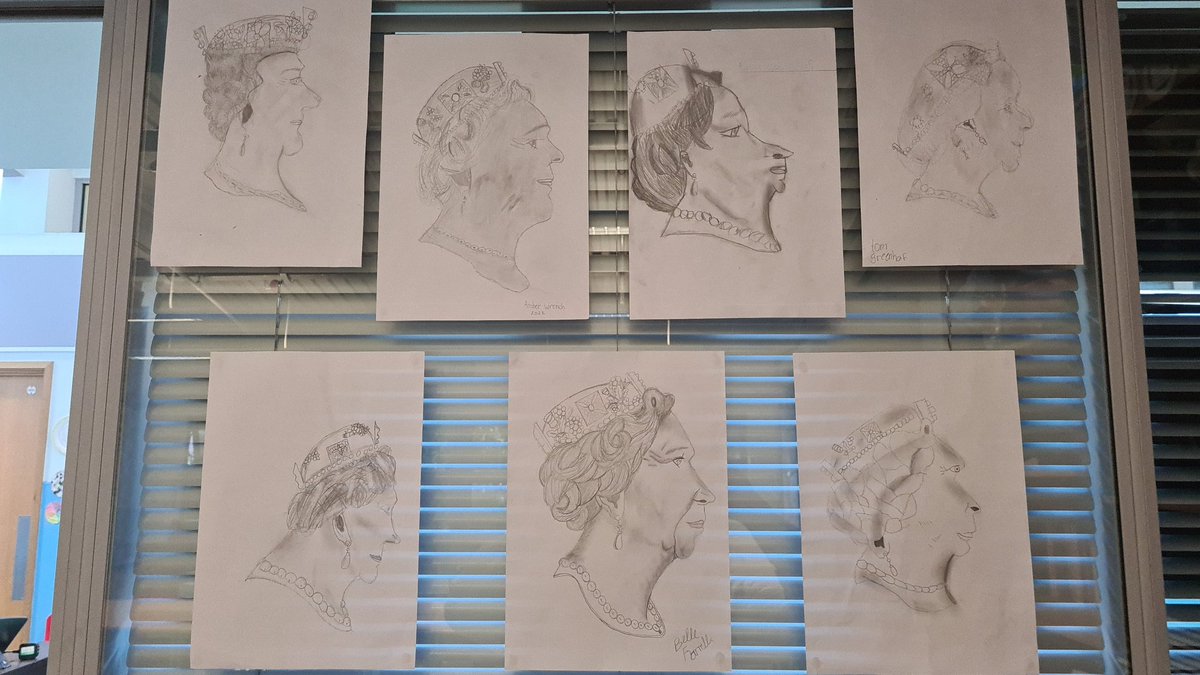 GUPSYear5 tweet media