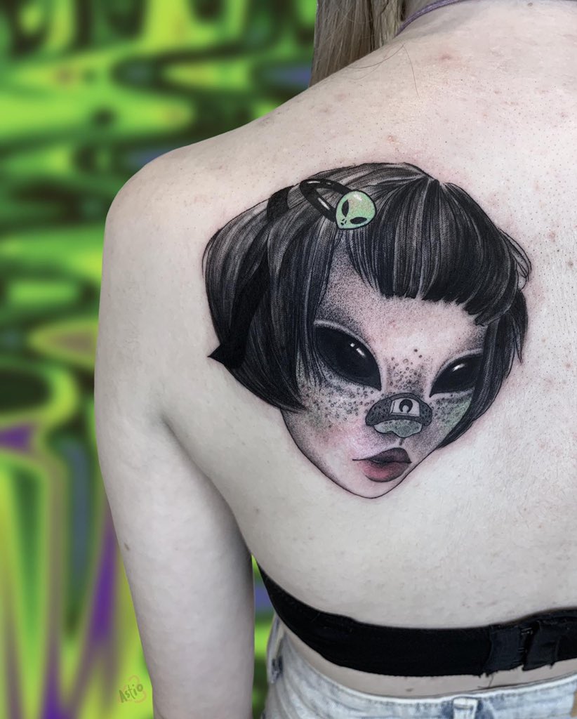 JessicaAstio's tweet photo. 👽 Sometimes I feel like… 👽
Which planet you would visit?
#coverup #tattoo
✉️ astio.info@gmail.com
#astio #alien #creepycute #eroguro #aliencore https://t.co/WaKDnh3Es4