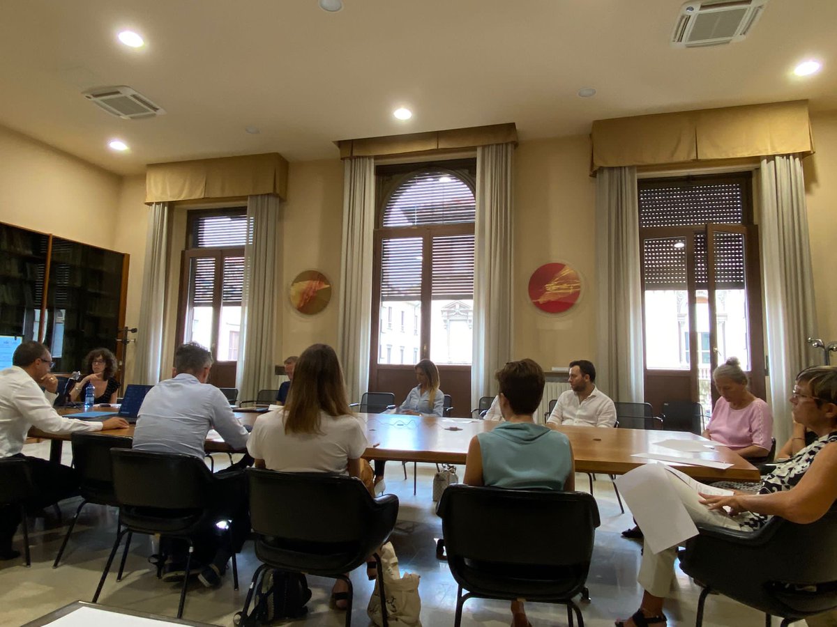 PAVIASVILUPPO's tweet photo. #focusgroup per il progetto I.D.E.A. – Internationalisation and Digitalization European Approach ( co-founded by 
 the Erasmus+ Programme of the @EU_Commission ). Otto PMI pavesi parlano di #internazionalizzazione e #digitalizzazione in #cameradicommercio https://t.co/TQNC1yEKcp