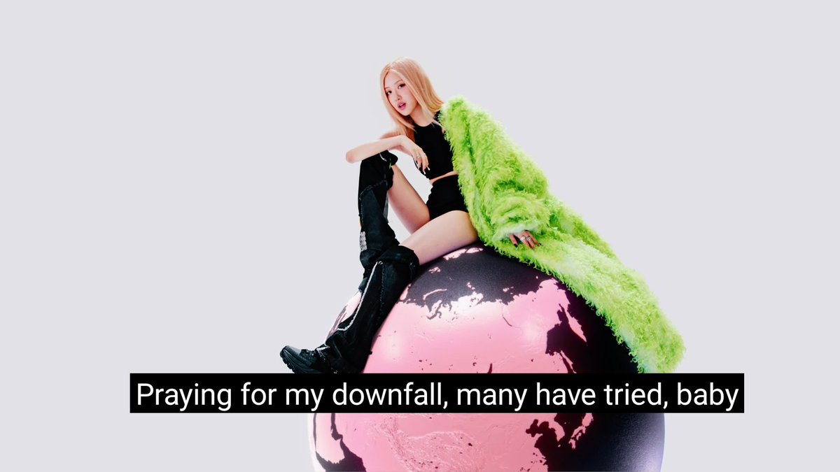 kloversland's tweet photo. That's just so hot of them 😭😭
Yo antis, look this one's for you 
#BLACKPINKINYOURAREA 
#BLACKPINKCOMEBACK 
#SHUTDOWNBLACKPINK 
#SHUTDOWNmv 
#BLACKPINK https://t.co/2D6jhNWviq