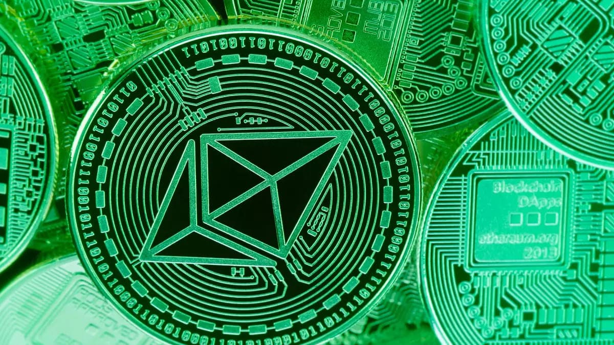 CeotechI's tweet photo. Ethereum completa la fusione e diventa più sostenibile
#Affari #Business #Criptofinanze #Criptomining #Criptovalute #Economia #Ether #Ethereum #Finanza #FinTech #Fusione #Investimenti #Merge #MiniLED #Mining #Notizie #Soldi #Tech #TechNews #Tecnologia
https://t.co/53Se9udCl6 https://t.co/WyQRG7j12J