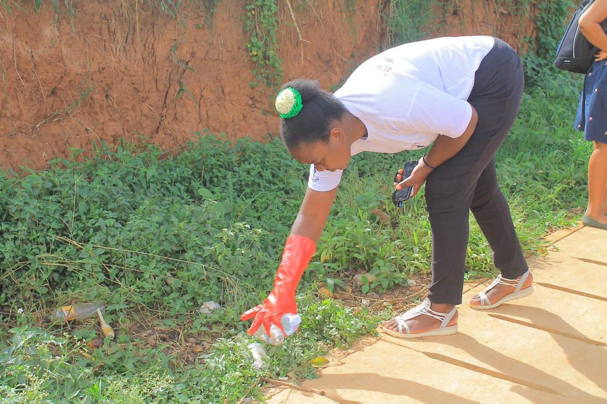 EcoBrixs's tweet photo. JOIN US ON WORLD CLEANUP DAY ON 17TH SEPTEMBER 2022
#zerowastecommunities
#worldcleanupday2022 is movement that shares the #dream of a #waste-free #communities
We thank Individuals who have taken it upon themselves to create initiatives in cleaning the #environment. https://t.co/MQRP61r1PH