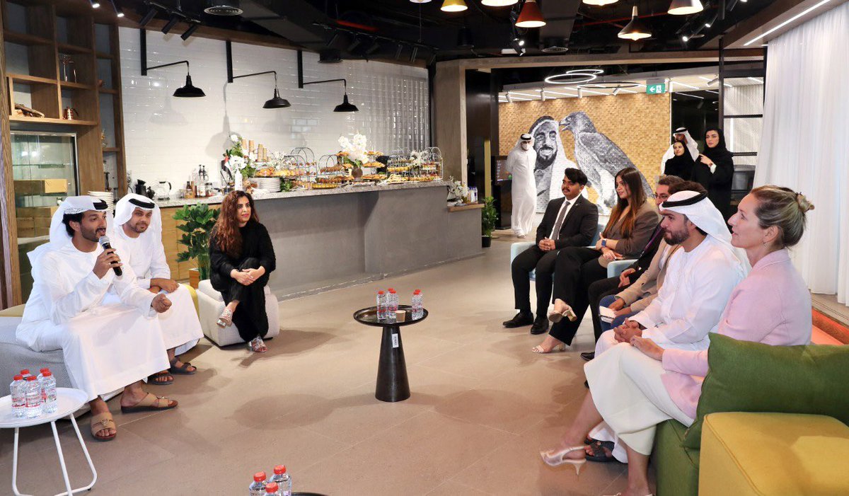 decenode's tweet photo. Team Decenode receiving an award from His Excellency Abdulla bin Toug Al Marri, Minister of Economy at the SkillUp Compete Awards Ceremony held at the headquarters of the Ministry of Economy. We thank @Economyae for their constant support in our journey🙏✨🇦🇪 https://t.co/7BkQ6UvXfI