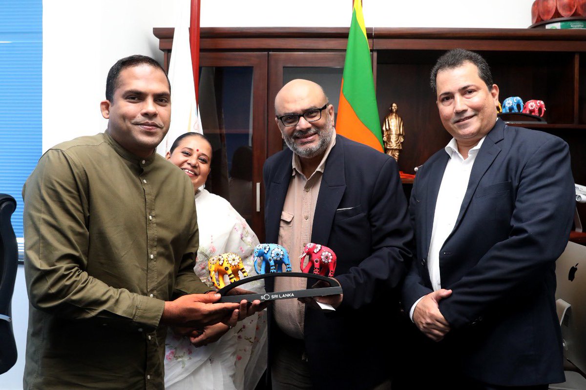 fernandoharin's tweet photo. Had a successful meeting with the Chairman of @Theclarkshotels Mr. Anoop Kumar. His hotel chain has over 100 hotels across the world and we discussed about hotel projects in SL and to promote tourism in SL through his network. https://t.co/aU0U9e0sWp