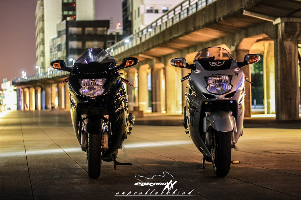 yume3753's tweet photo. 福岡から来てるのださんと一緒にナイツー
写真まで撮っていただいてありがとうございます!!同い年、同年式ブラバで走ったの初めてだったから嬉しかった!!
ブラバ2台集まるだけでカッコイイな〜 https://t.co/dWZHplnIGg