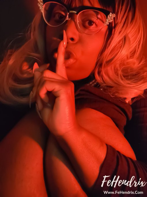Recording&hellip; ☕️🎤  [As my pussy throbs in orgasmic waves, it begins milking your shaft and you explode deep<a href="/tag/tittytuesday"class="tags"><span>#tittytuesday</span></a>