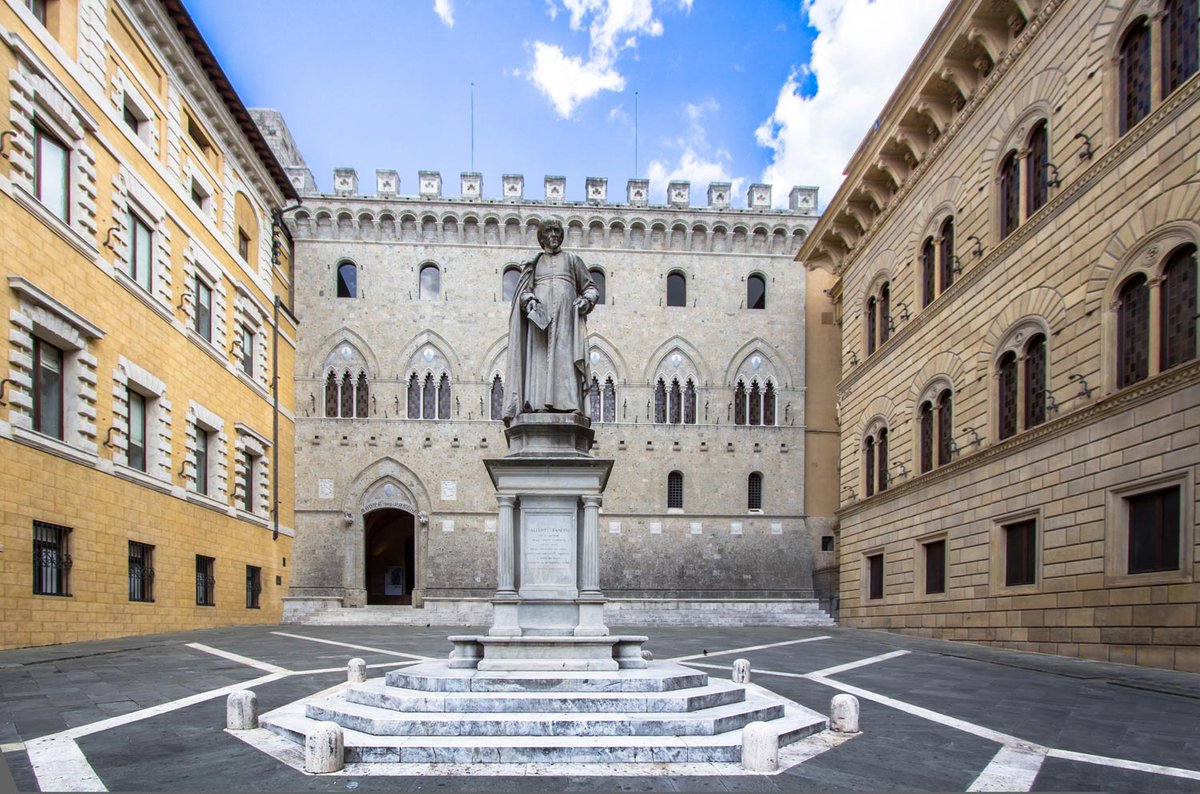 L'aumento di capitale del #MontedeiPaschidiSiena è un passaggio decisivo, che confidiamo entrerà nella lunga e gloriosa storia di <a href="/Banca_MPS/">Banca MPS</a>  come momento di svolta nel percorso di salvezza e rilancio della più antica banca del mondo. 

Fiducia e ottimismo nei prossimi passaggi.