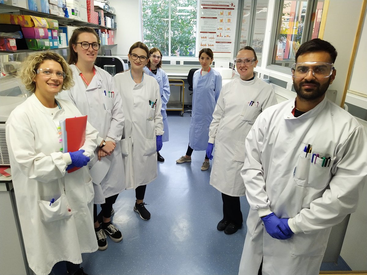 ChokshiLab's tweet image. Team #PCLS ready for the delegates!

@EASLedu, @EASLnews, @Inst_of_Hep, #EASLschool, #EASL, #liver, #organoids, #LiverTwitter