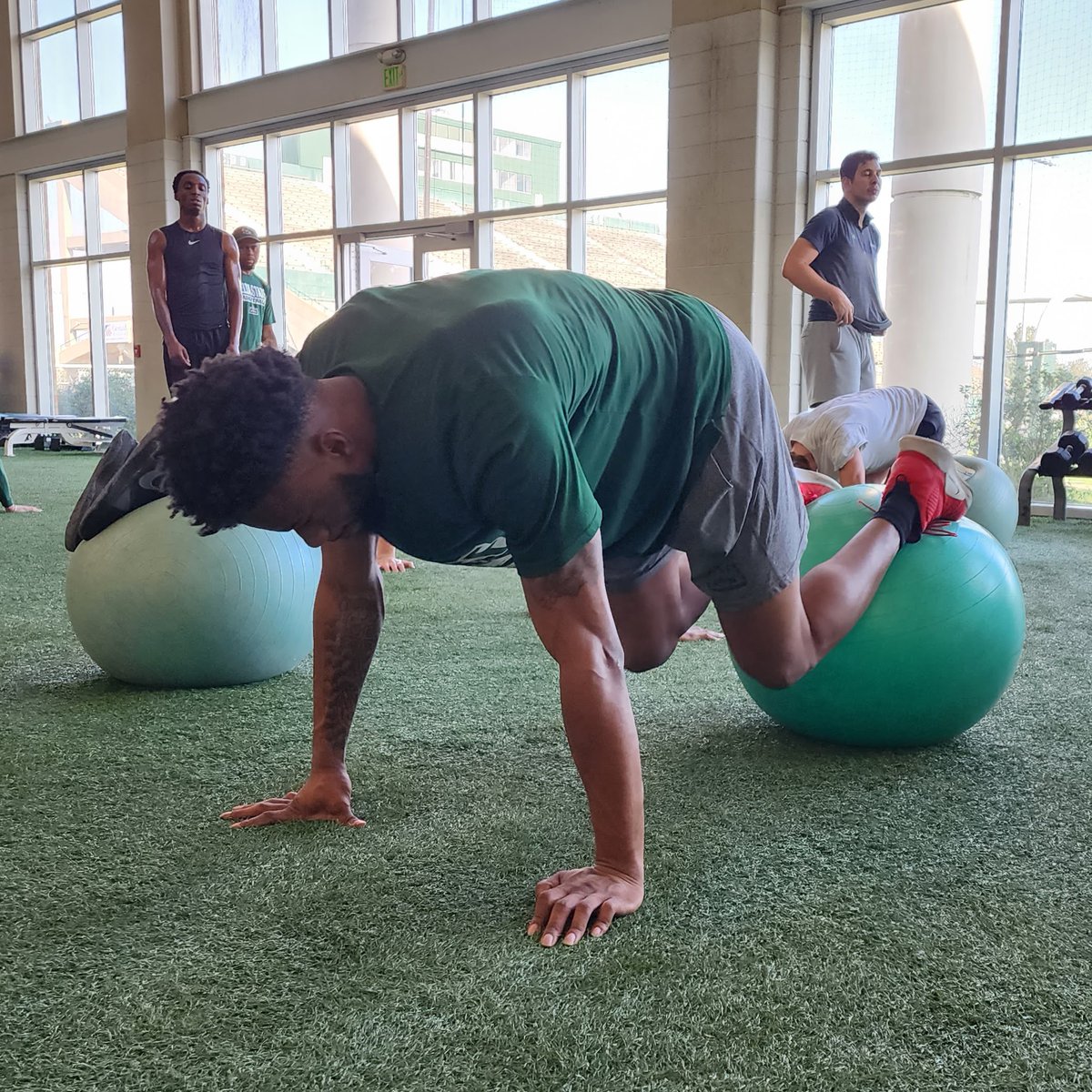 DeltaStateSTC's tweet image. Sore today, stronger tomorrow
@DeltaStateMBB 🏀🏀🏀