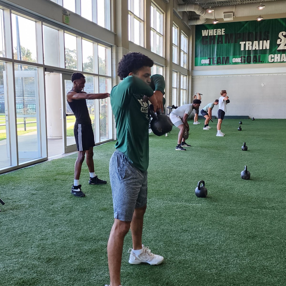 DeltaStateSTC's tweet image. Sore today, stronger tomorrow
@DeltaStateMBB 🏀🏀🏀