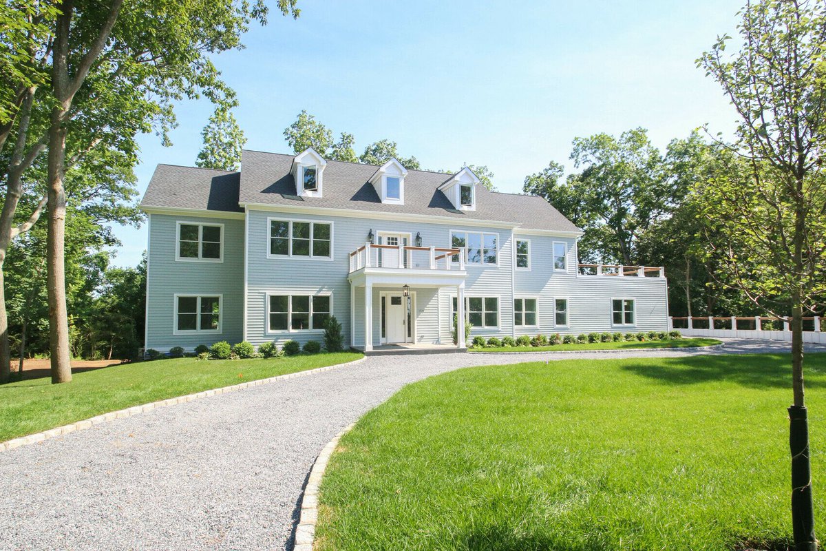 𝓒𝓪𝓷𝓲𝓷𝓮 𝓜𝓸𝓶𝓶𝓲𝓮𝓼 𝓗𝓸𝓽𝓮𝓵 tweet media