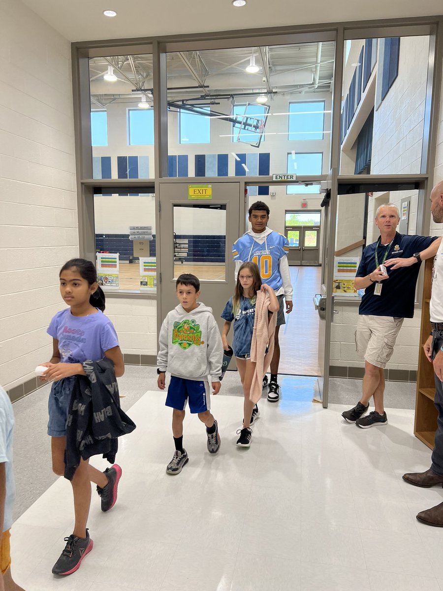 Hovatter Elementary tweet media