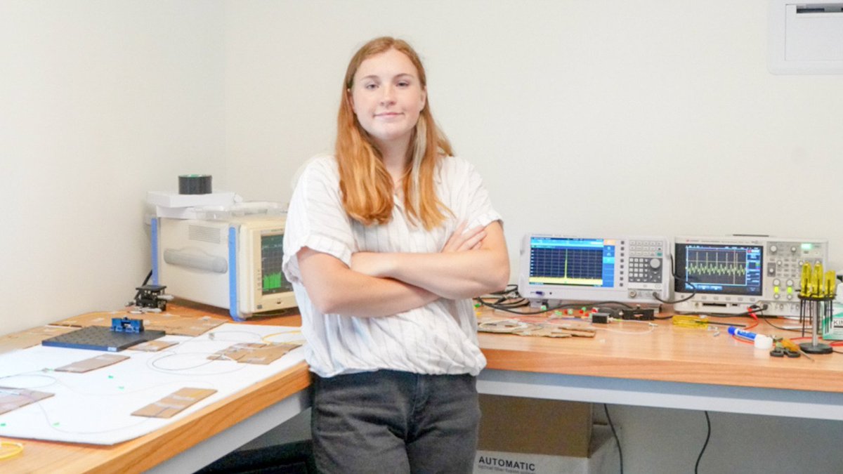 Roger Williams University tweet media